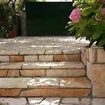 La Casa Di Nonna צ'פרו