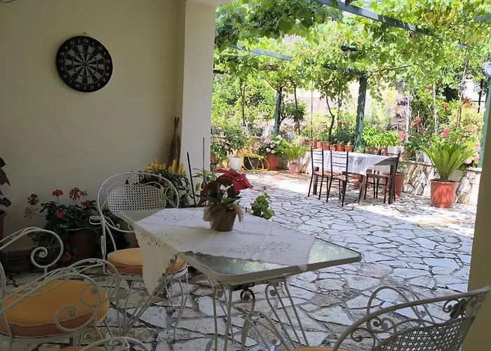 La Casa Di Nonna شقة كيبارو