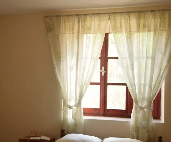La Casa Di Nonna شقة كيبارو